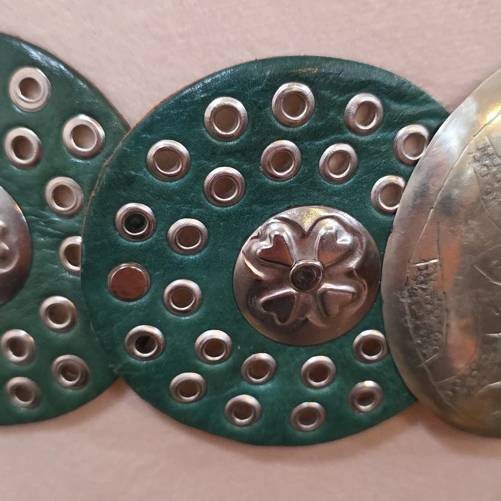 Moroccan Belt - Green-rounded - Picture 4 of 9
